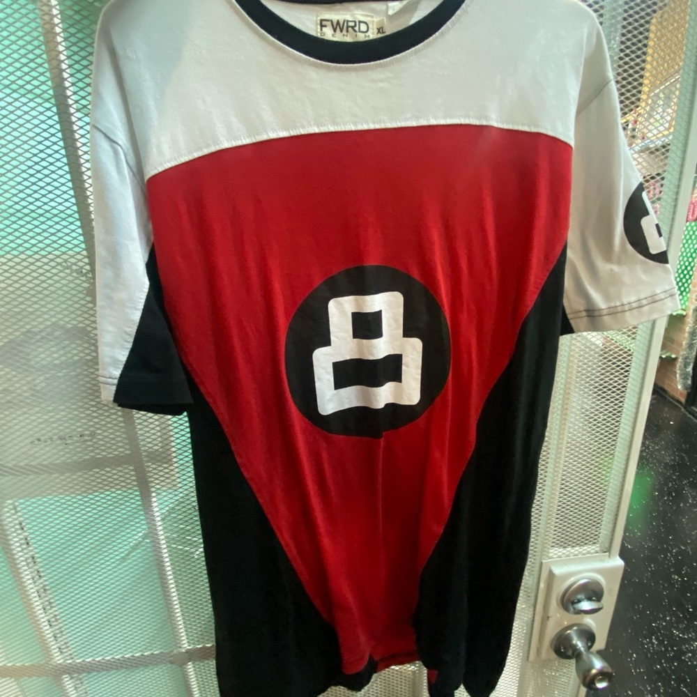 Men 8 ball tee shirt